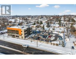 566 SOUTHDALE ROAD E - 10