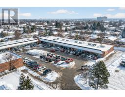 566 SOUTHDALE ROAD E - 33