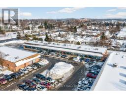 566 SOUTHDALE ROAD E - 34