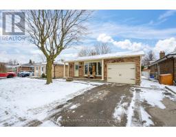 39 LYSANDA AVENUE - 2