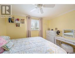 39 LYSANDA AVENUE - 20