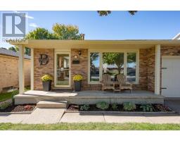 39 LYSANDA AVENUE - 5