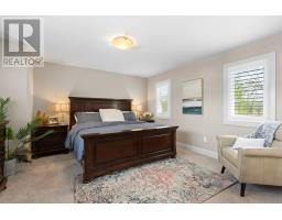 5 - 727 APRICOT DRIVE - 21