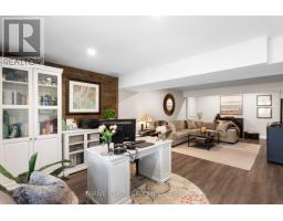 5 - 727 APRICOT DRIVE - 37