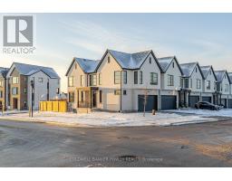 899 UPPERPOINT AVENUE - 2