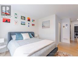 899 UPPERPOINT AVENUE - 32