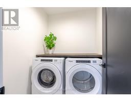 899 UPPERPOINT AVENUE - 33