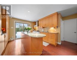 1104 THE PARKWAY - 10