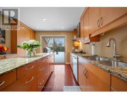 1104 THE PARKWAY - 11