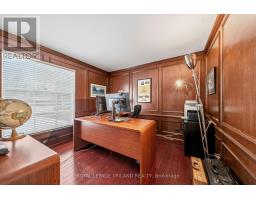 1104 THE PARKWAY - 18