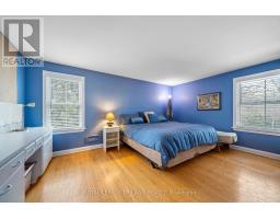 1104 THE PARKWAY - 28