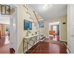 1104 THE PARKWAY - 4