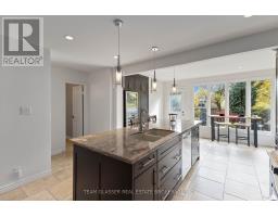 1054 WEMBLEY ROAD - 14