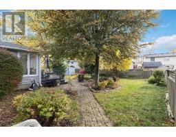 1054 WEMBLEY ROAD - 27