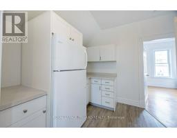 1053 RICHMOND STREET - 38