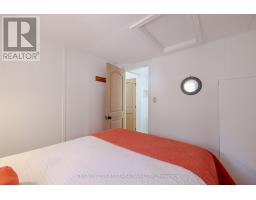 47 HEAMAN CRESCENT - 12