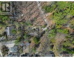 47 HEAMAN CRESCENT - 33