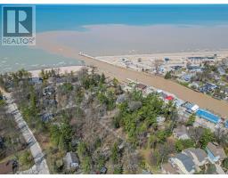 47 HEAMAN CRESCENT - 34