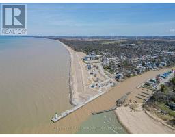 47 HEAMAN CRESCENT - 40