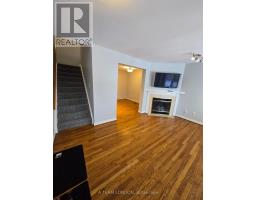 4 - 39 REGINA STREET - 6