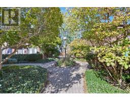 2 - 152 ALBERT STREET - 39