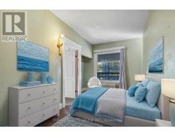 11 FOREST AVENUE - 4