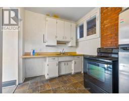 11 FOREST AVENUE - 6