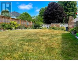 79 WINTERGARDEN ROAD - 32