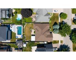 79 WINTERGARDEN ROAD - 34