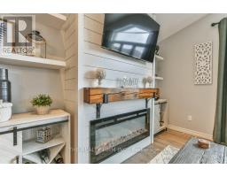 92 WESTLAKE DRIVE - 17