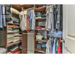 92 WESTLAKE DRIVE - 27