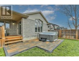 92 WESTLAKE DRIVE - 46