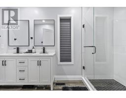 3 MARY STREET E - 10