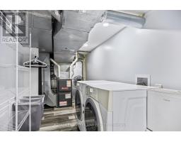 3 MARY STREET E - 28