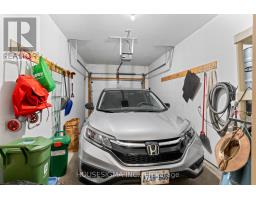 44 - 601 GRENFELL DRIVE - 26