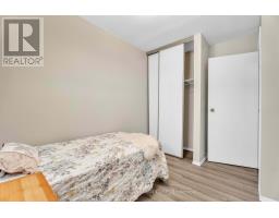 86 - 40 SUMMIT AVENUE - 21