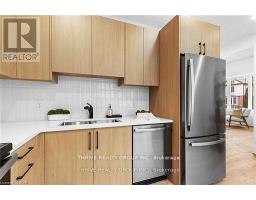 888 QUEENS AVENUE - 12