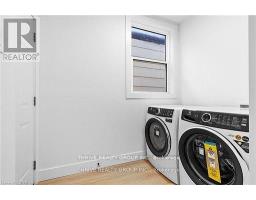 888 QUEENS AVENUE - 20