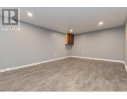 10 - 166 SOUTHDALE ROAD W - 38