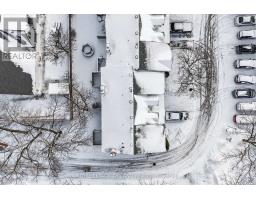 8 - 189 HOMESTEAD CRESCENT - 32