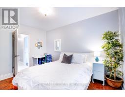 12 HUNTINGTON TERRACE - 20