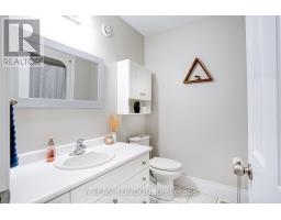 12 HUNTINGTON TERRACE - 21