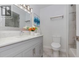 106 - 700 OSGOODE DRIVE - 36