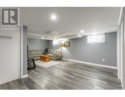 17 GRAHAM CRESCENT - 21