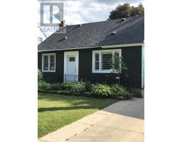 17 GRAHAM CRESCENT - 3