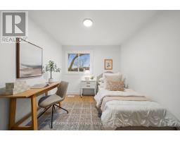 17 - 135 BELMONT DRIVE - 24