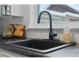 51 GERRARD STREET - 15