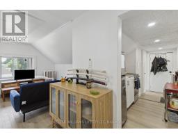 33 STATION STREET - 34