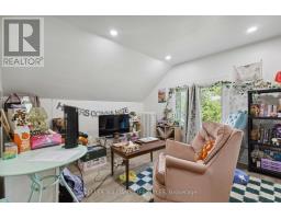 33 STATION STREET - 37