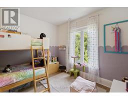 33 STATION STREET - 8